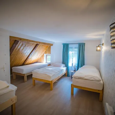 Rony - In The Middle Of Nature Vakantiehuis Przesieka