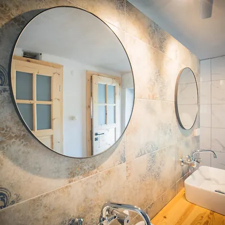 Vakantiehuis Rony - In The Middle Of Nature