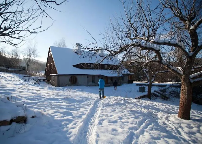 別荘 Rony - In The Middle Of Nature *