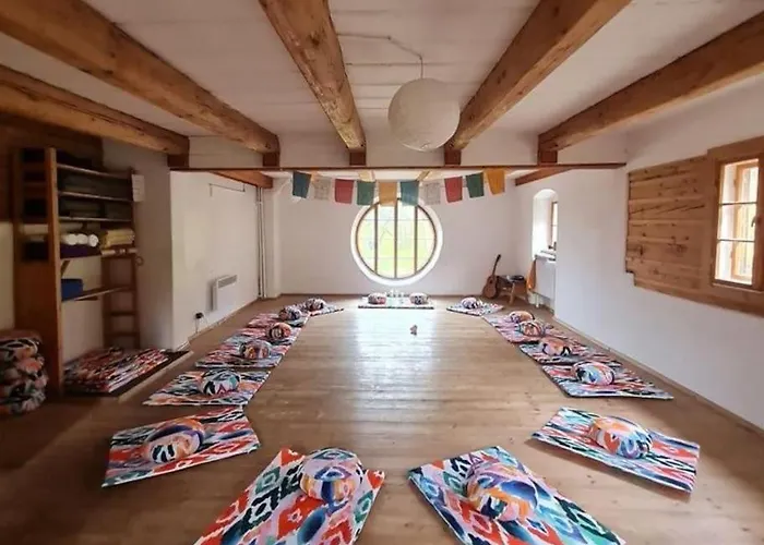 別荘 Rony - In The Middle Of Nature *