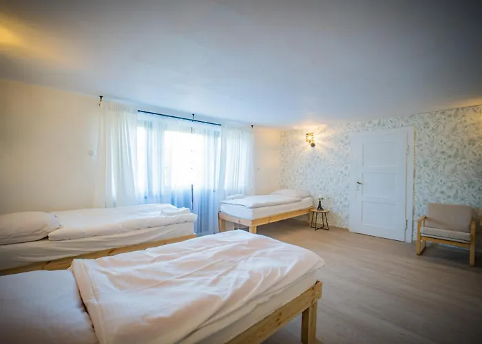 別荘 Rony - In The Middle Of Nature *