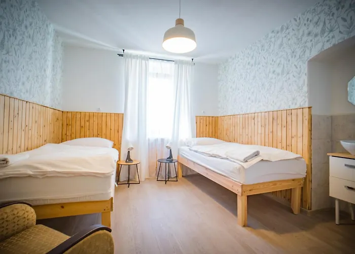 別荘 Rony - In The Middle Of Nature *